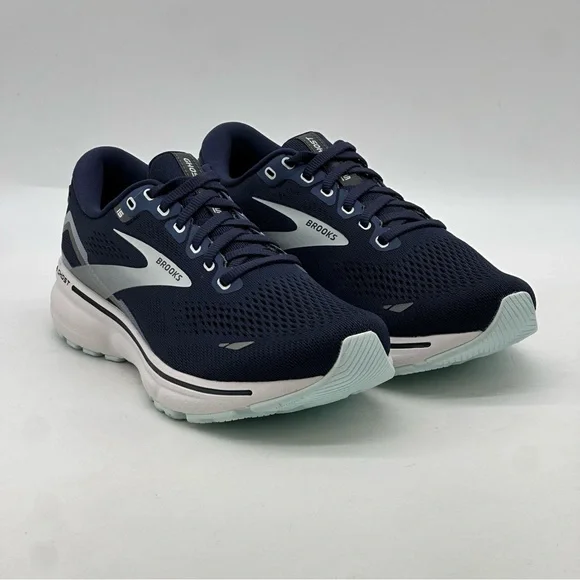 Brooks Ghost 15 Sneakers. Size 8.5 - Picture 5 of 9